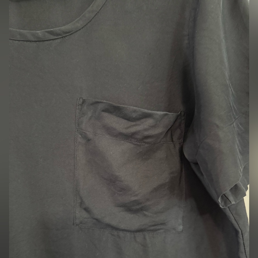 Women's Black Silk Top from Anthro…very cool hem - Picture 5 of 5